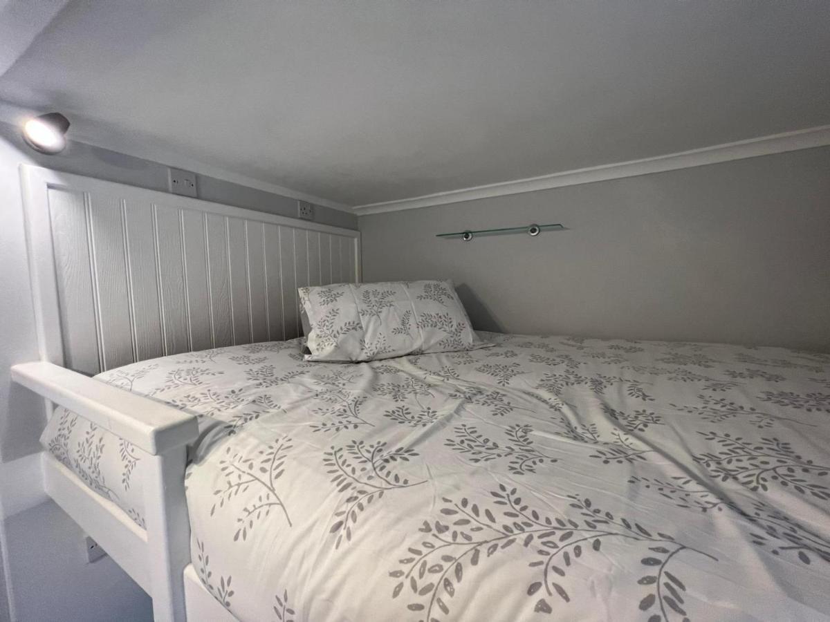 Holiday Properties Vauxhall Central Rooms London Exterior photo